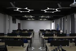 说明: E:/鼎利学院实验室/406：高频电子线路实训室/IMG_4420.JPGIMG_4420