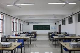 说明: E:/鼎利学院实验室/402：电磁学综合实验室/IMG_3926.JPGIMG_3926